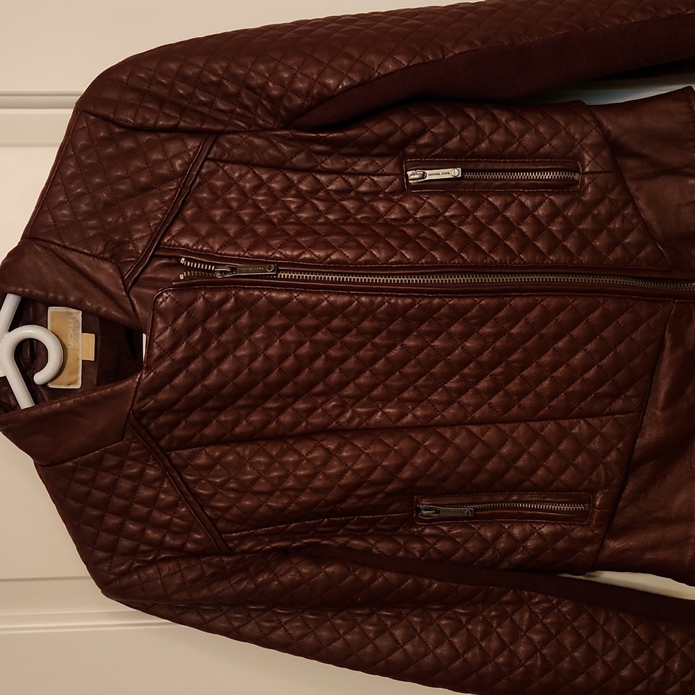 Michael Kors burgundy leather moto jacket quilted - Picture 8 of 8